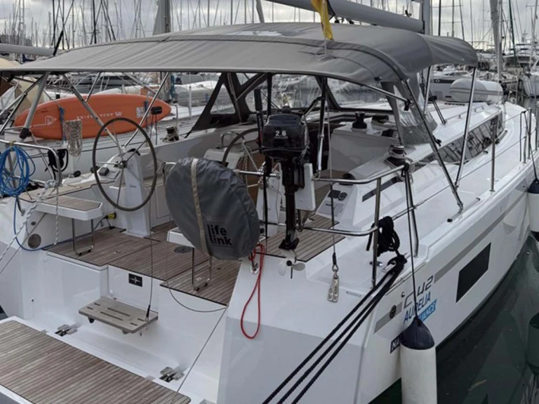 Segelboot mit oder ohne Skipper Bavaria mieten in Golfo Aranci