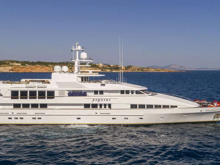 Yacht mieten in Athen zum besten Preis