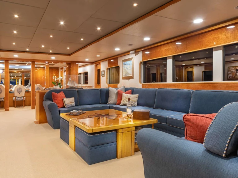 Ein NQEA Yachts Jack Hargrave design RENA mieten in Newport