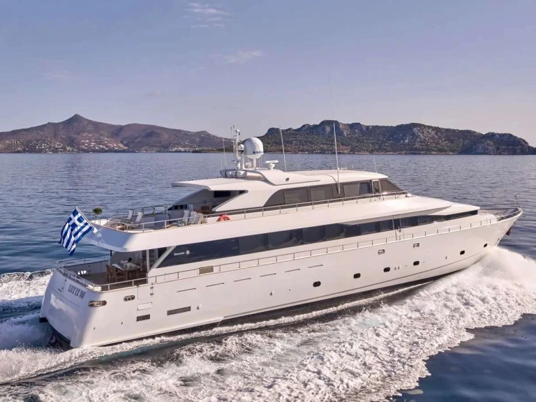 Vermietung Yacht Technomarine mit Führerschein