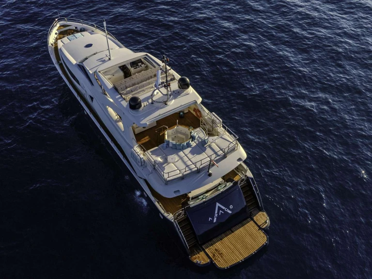 YachtCharter in Trogir - Sunseeker ARAGO auf SamBoat