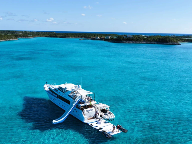 Broward BIRDY mieten Nassau