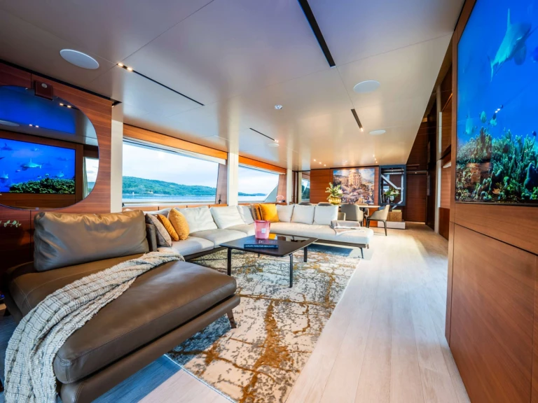 YachtCharter in Provence-Alpes-Côte d'Azur - Custom Line SK auf SamBoat