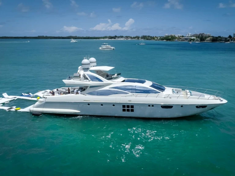 Azimut Scarlet mieten Miami