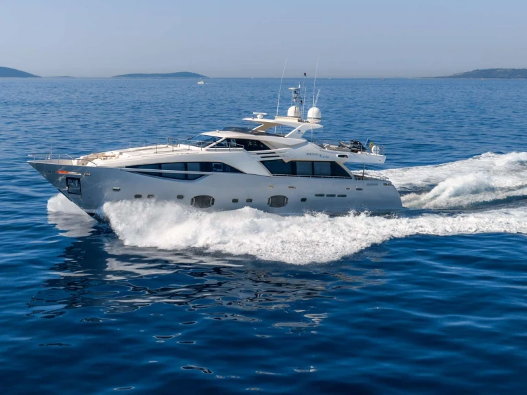 Yacht mieten in Rogoznica zum besten Preis