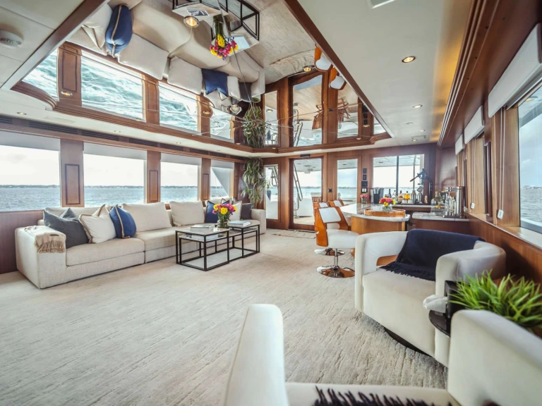 Yacht mieten in Newport zum besten Preis