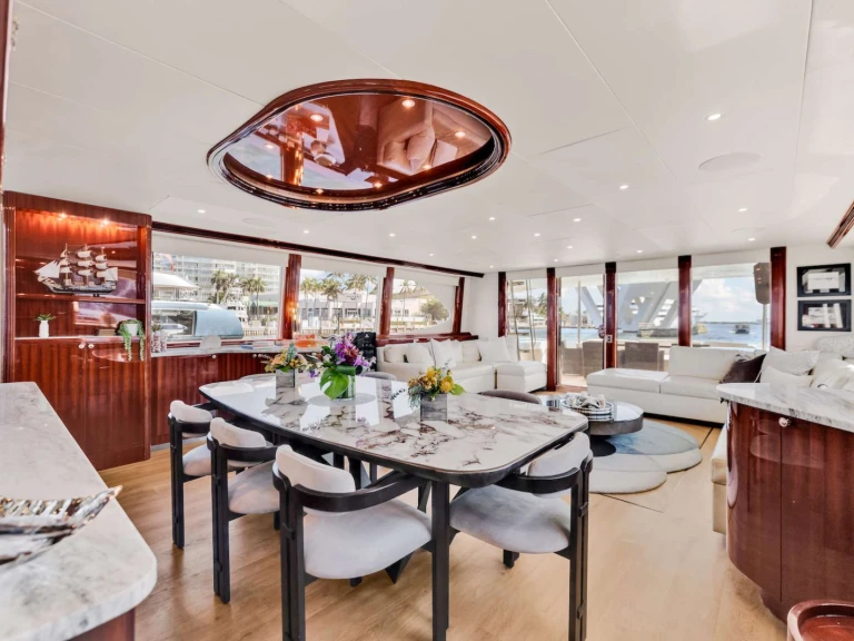 Yacht mit oder ohne Skipper Lazzara mieten in Fort Lauderdale