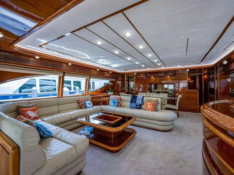 YachtCharter in New York (City) - Ferretti Dream Chaser auf SamBoat
