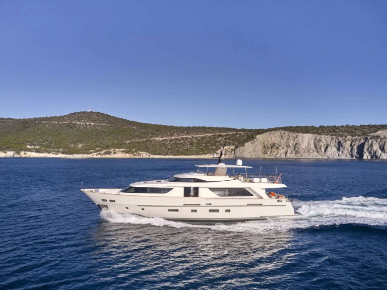 Vermietung Yacht San Lorenzo mit Führerschein