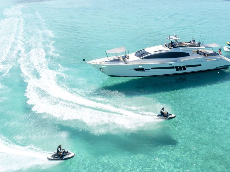 Ein Lazzara NEW LIFE mieten in Nassau