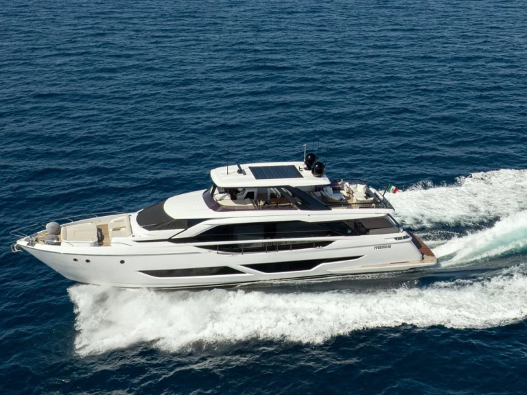 Yacht mieten in Castellammare di Stabia zum besten Preis