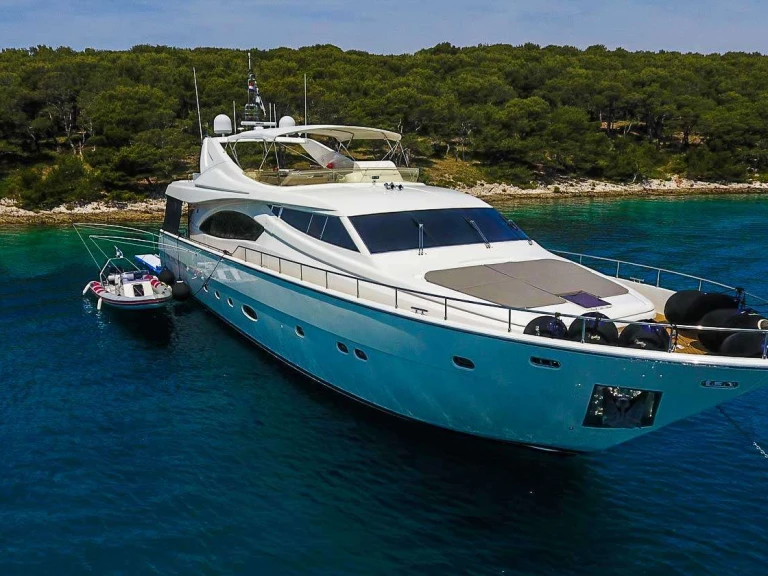 Yacht mieten in Trogir zum besten Preis
