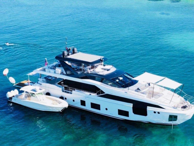 Vermietung Yacht Azimut mit Führerschein