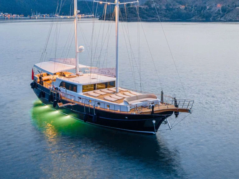 Ein Fethiye-Shipyard HAPPY DAYS mieten in Göcek