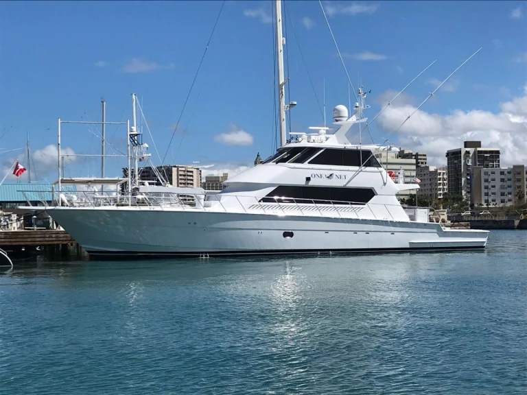 YachtCharter in Costa Rica - Hatteras ONE NET auf SamBoat
