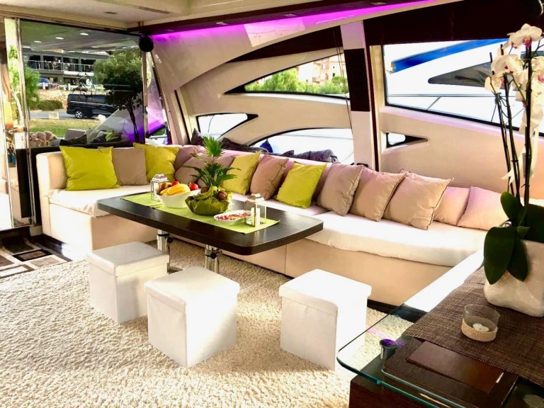 Azimut Panthera mieten Miami Beach
