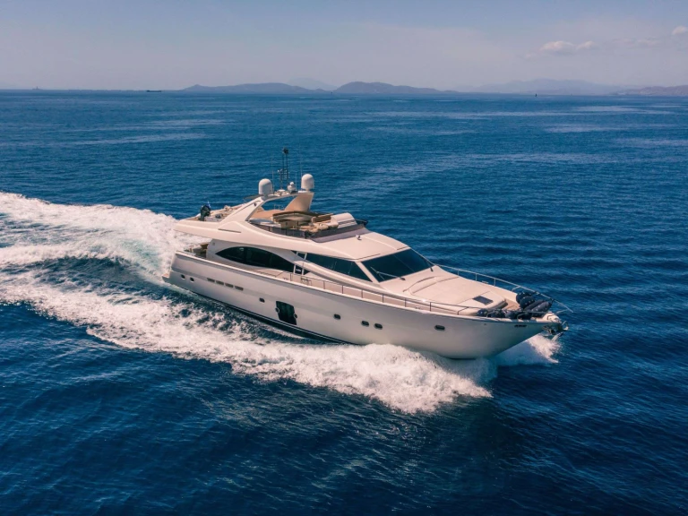 Yacht mit oder ohne Skipper Ferretti mieten in Athen