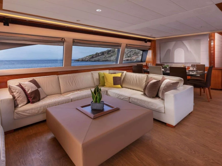 Yacht mieten in Athen zum besten Preis