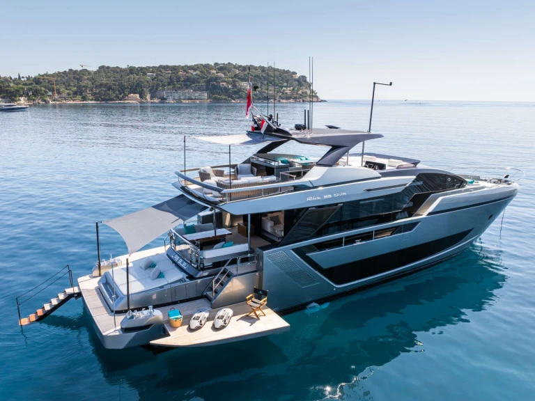 YachtCharter in Monaco - Riva L'AS BLEU auf SamBoat
