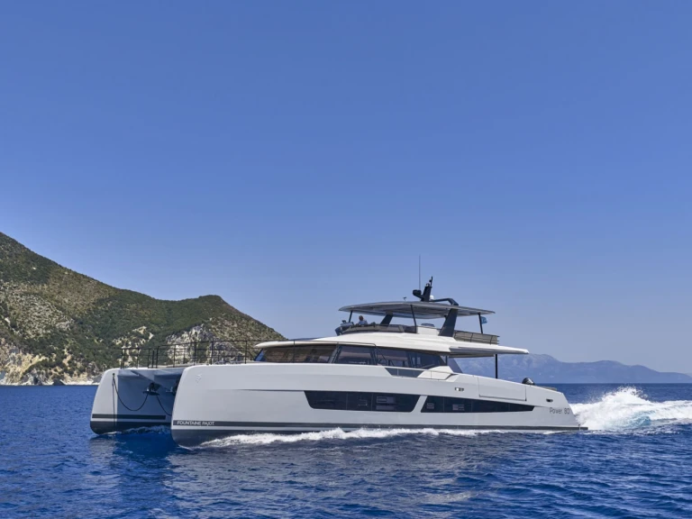Ein Fountaine Pajot CHRISTAL MIO 80  mieten in Athen