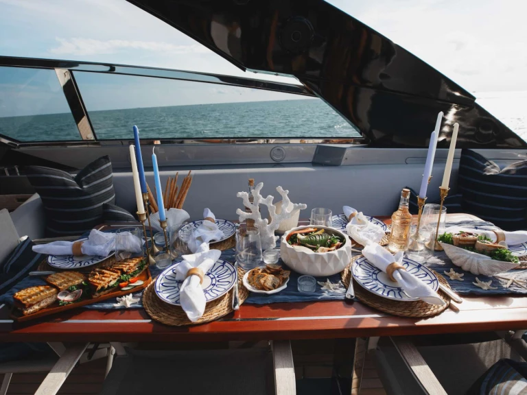 Yacht mit oder ohne Skipper Riva mieten in Sag Harbor