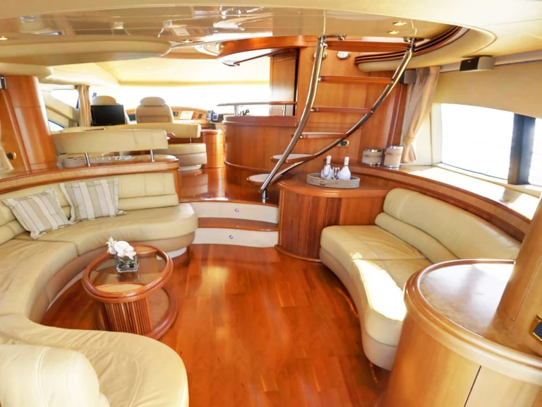 Yacht mit oder ohne Skipper Azimut mieten in Athen