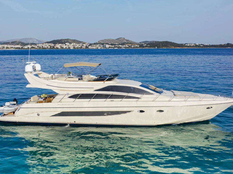 Yacht mieten in Athen zum besten Preis