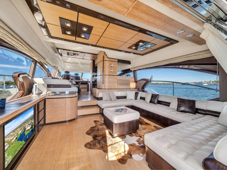 Ein Azimut LUPO II mieten in Sunny Isles Beach
