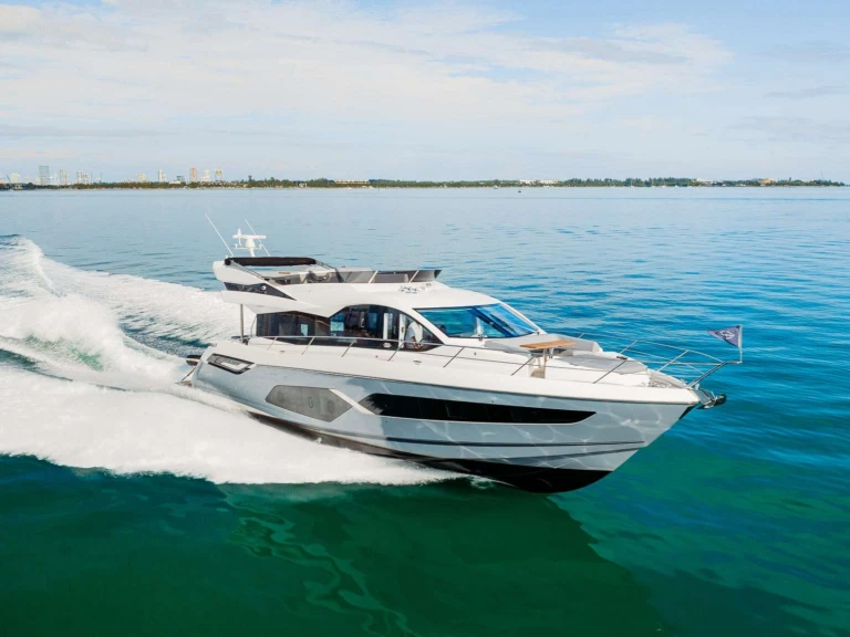 Vermietung Yacht Sunseeker mit Führerschein