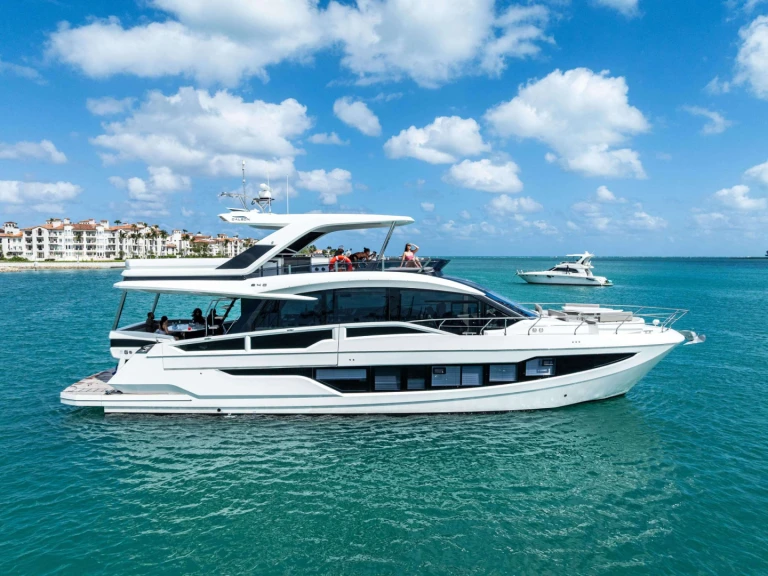 Yacht mit oder ohne Skipper Galeon mieten in Miami Beach