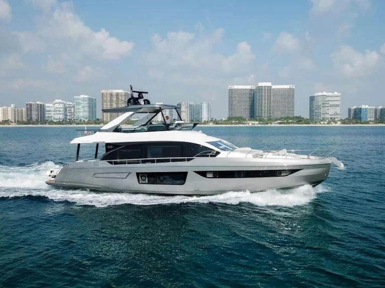 Bootsverleih Azimut Spysea Miami Samboat