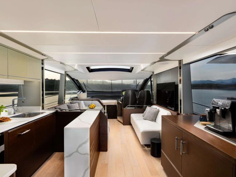 Yacht mieten in Trogir - Sunseeker X2