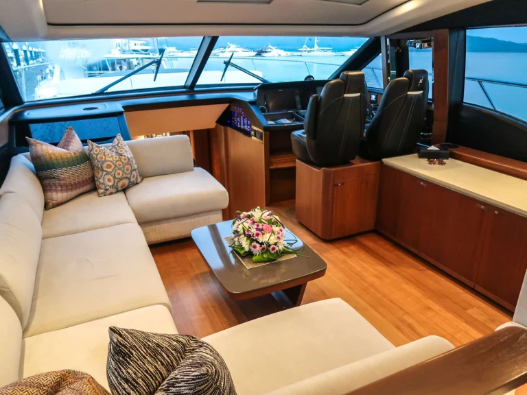 Yacht mit oder ohne Skipper Princess, UK mieten in Phuket