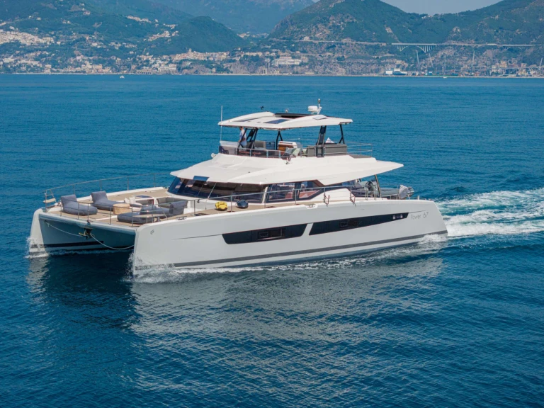 Vermietung Yacht Fountaine Pajot mit Führerschein