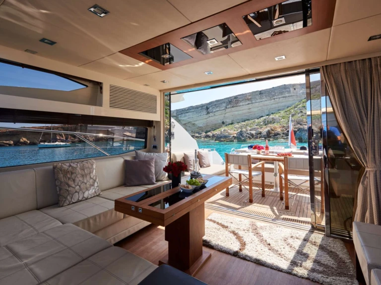 YachtCharter in Valletta - Sunseeker Vellamo auf SamBoat