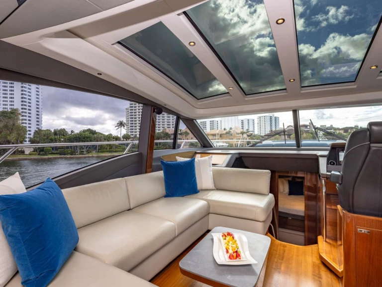 Vermietung Yacht Princess Viking mit Führerschein
