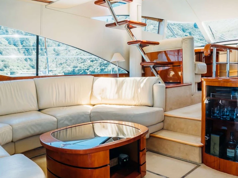 YachtCharter in Picton - Fairline-Squadron INDIAN SUMMER auf SamBoat