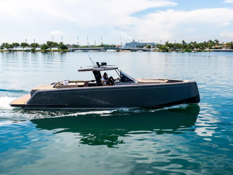 Vermietung Yacht Pardo Yachts mit Führerschein