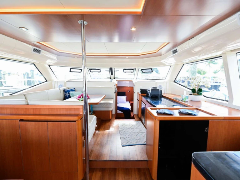 Vermietung Yacht Aquila mit Führerschein