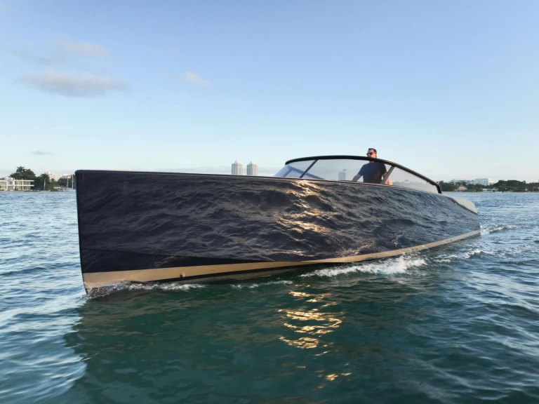 Yacht mieten in Miami zum besten Preis