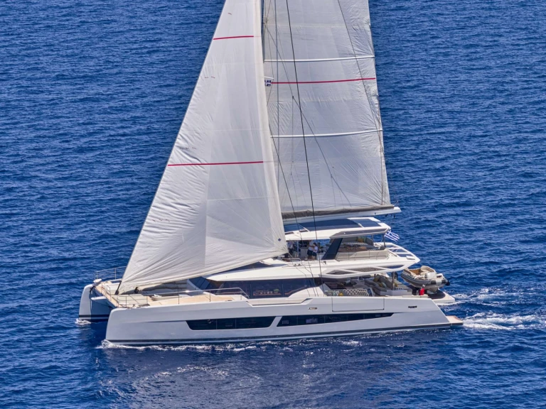 Fountaine Pajot SOL MADININA mieten Athen
