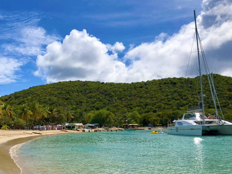 Ein Matrix Yachts TRANQUILITY mieten in Road Town