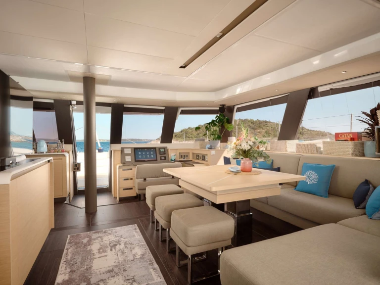Vermietung Yacht Fountaine Pajot mit Führerschein