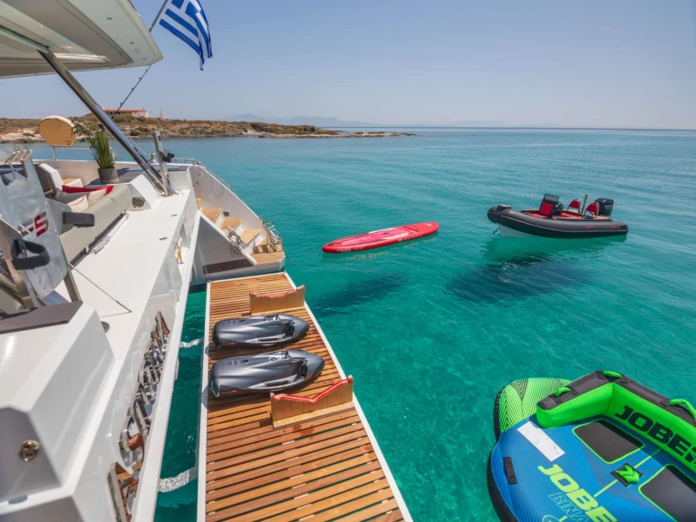 Fountaine Pajot ASTORIA mieten Piräus