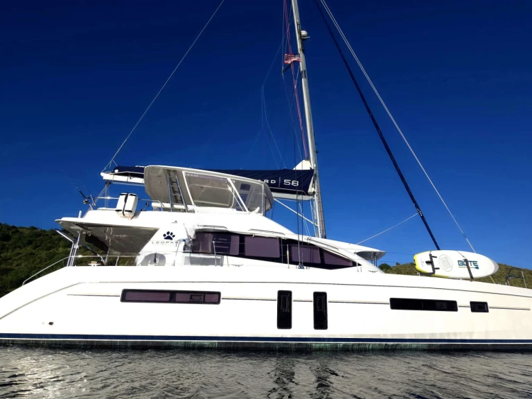 Vermietung Yacht Leopard mit Führerschein