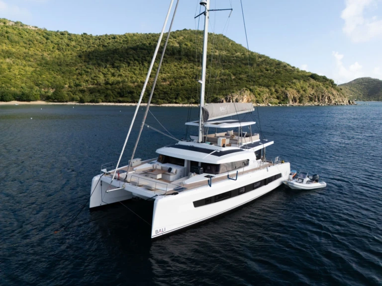 Vermietung Yacht Bali mit Führerschein