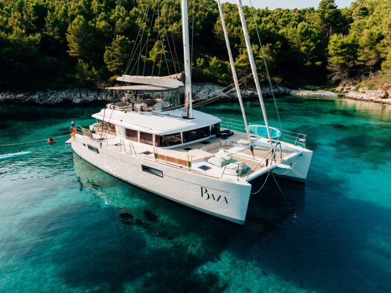 YachtCharter in Kroatien - Lagoon Baza auf SamBoat