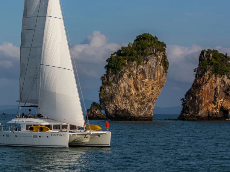 Boot mieten Phuket günstig 00SEVEN