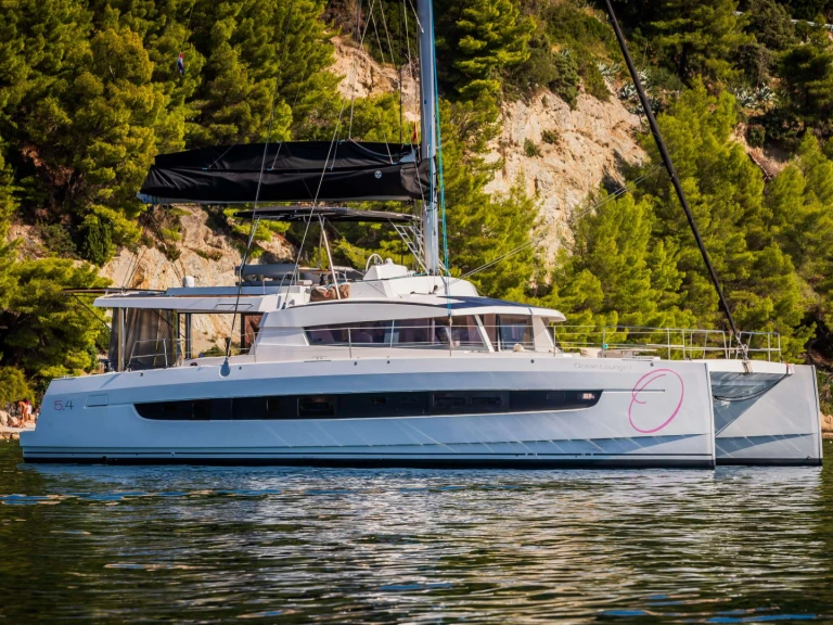 YachtCharter in Piräus - Bali OCEAN LOUNGE auf SamBoat