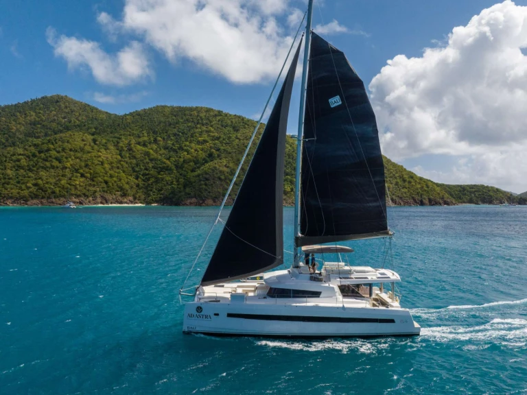 Yacht mit oder ohne Skipper Bali mieten in Parish of Saint George